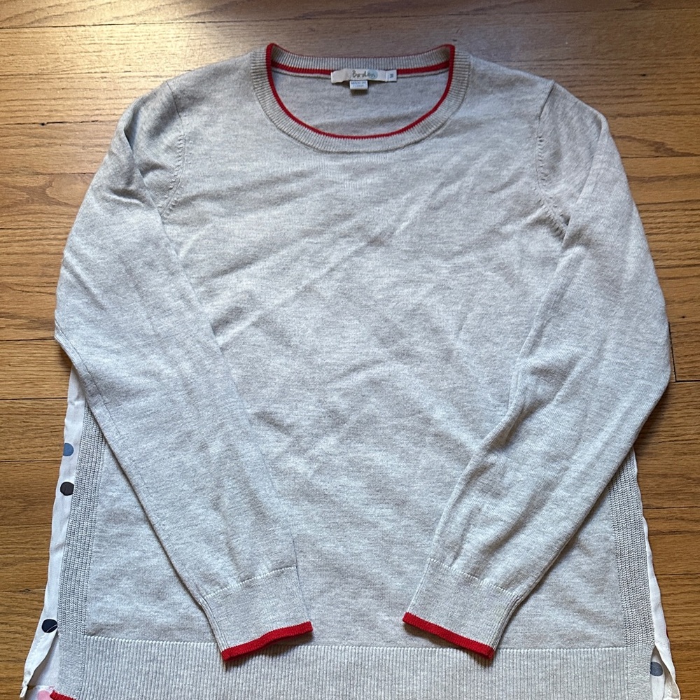 Light Gray Crewneck Women's Sweater with Red Trim And Polks Dots